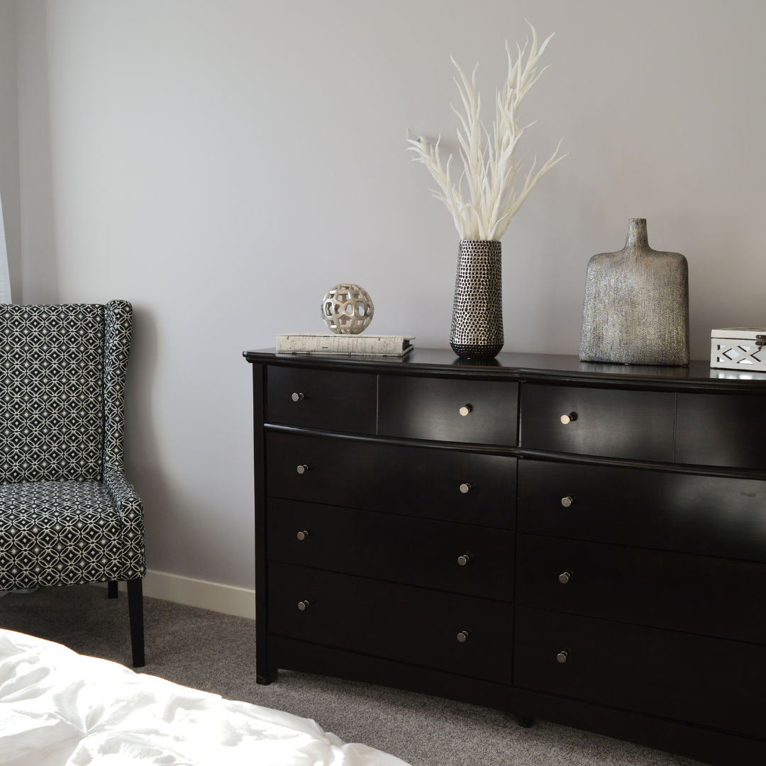 Discover the Perfect Dresser Collection – Stylish, Customizable, and Timeless